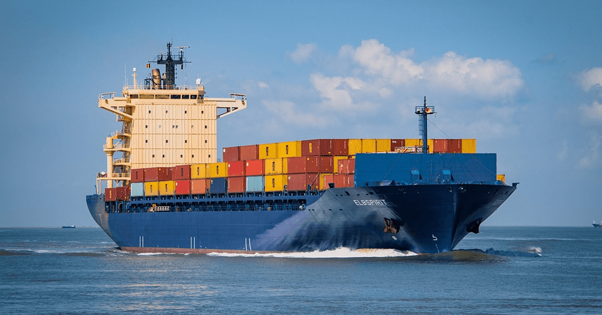 cargo en mer